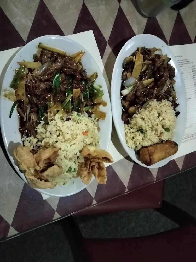 Mangoliyan Beef Fried Rice